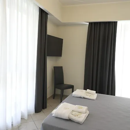 The Gallery בית הארחה 3*